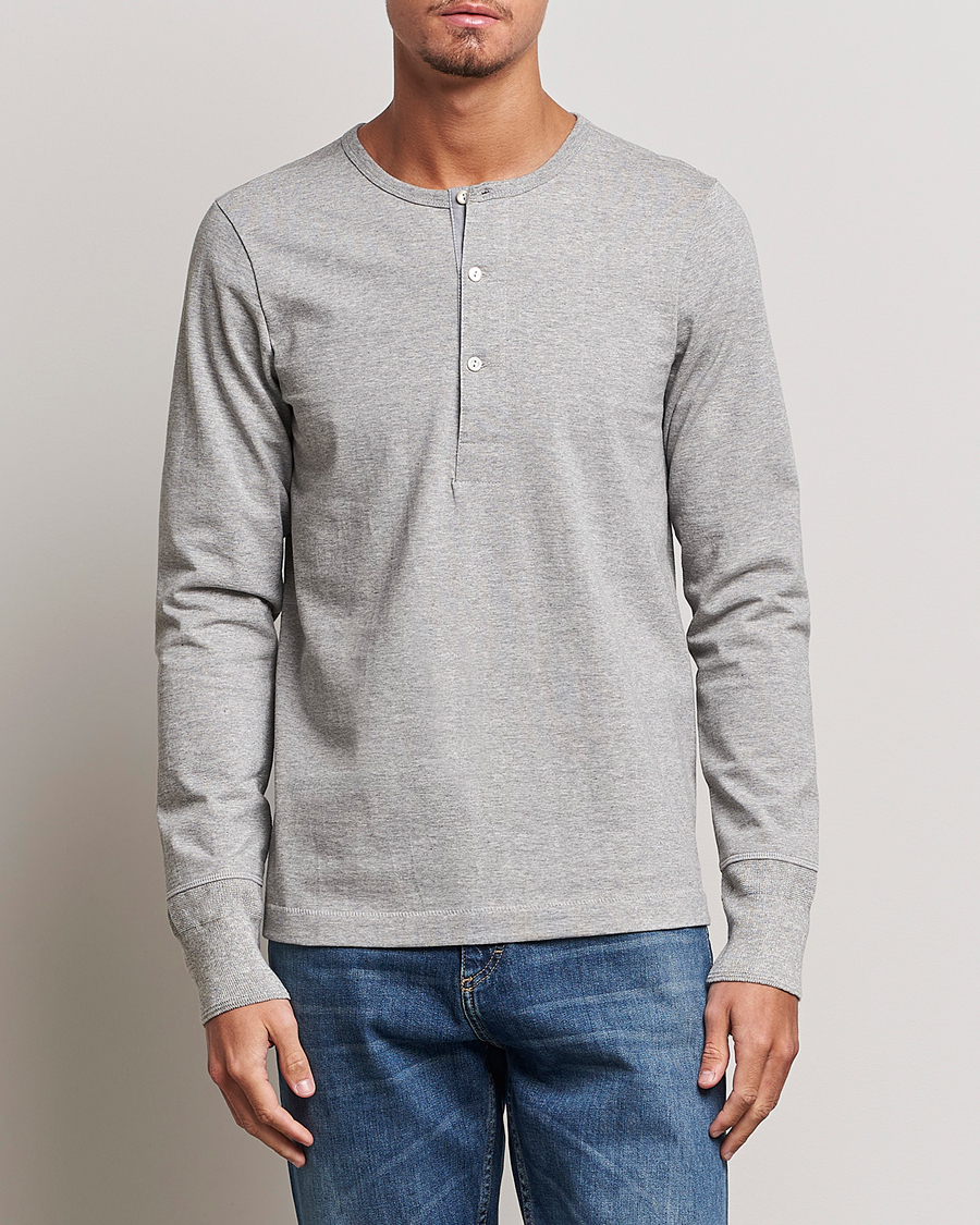 Herre | Langærmede t-shirts | Merz b. Schwanen | Classic Organic Cotton Henley Sweater Grey Mel