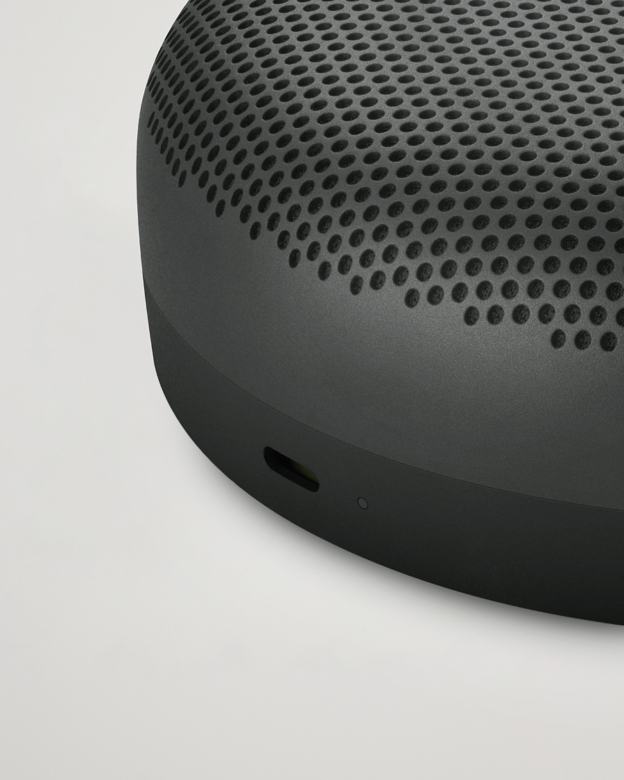 Herre | Bang & Olufsen Beosound A1 2nd Gen Waterproof Speaker Black Anthracite | Bang & Olufsen | Beosound A1 2nd Gen Waterproof Speaker Black Anthracite