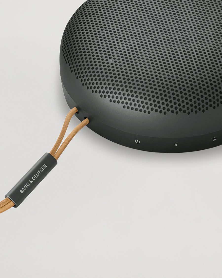 Herre | Bang & Olufsen Beosound A1 2nd Gen Waterproof Speaker Black Anthracite | Bang & Olufsen | Beosound A1 2nd Gen Waterproof Speaker Black Anthracite