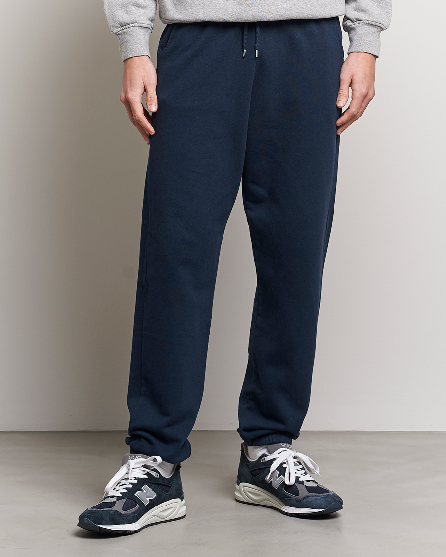 Herre | Wardrobe basics | Colorful Standard | Classic Organic Sweatpants Navy Blue