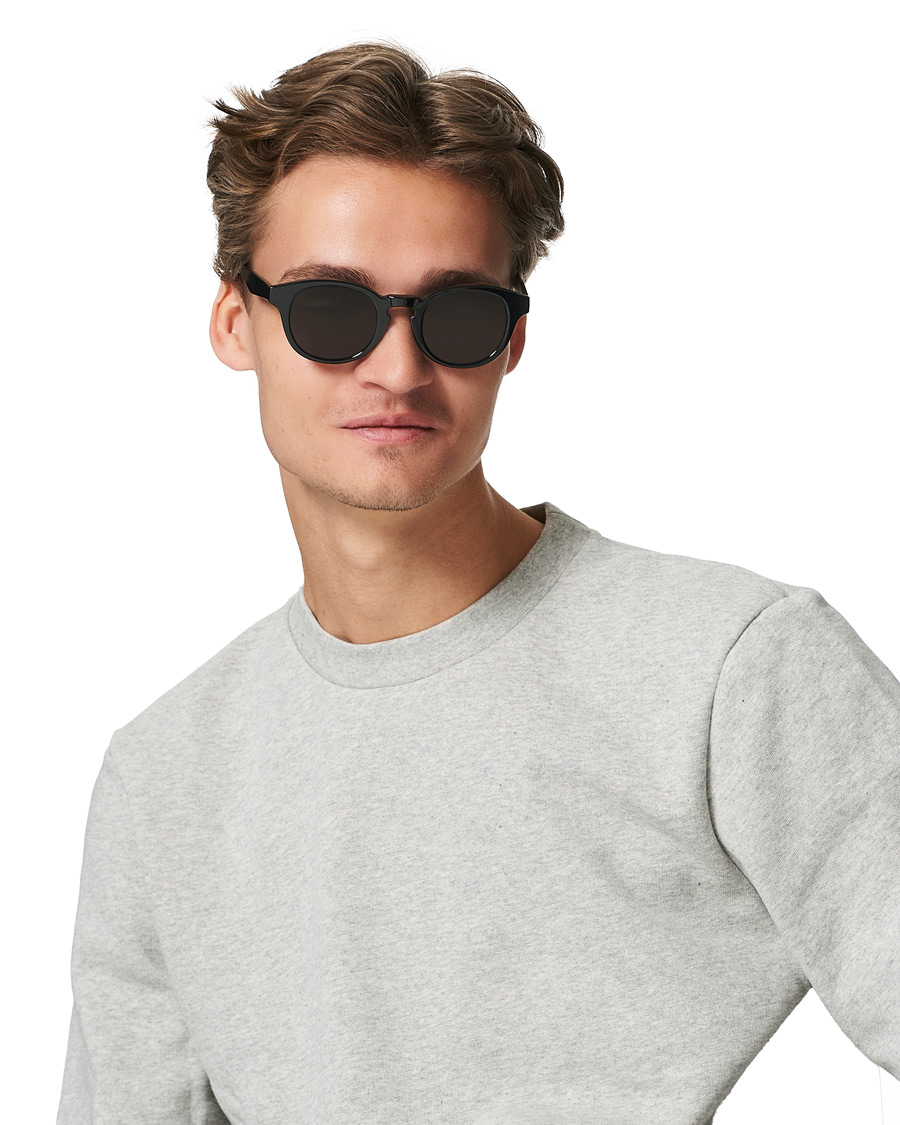Herre | Colorful Standard #12 Sunglasses Deep Black | Colorful Standard | #12 Sunglasses Deep Black