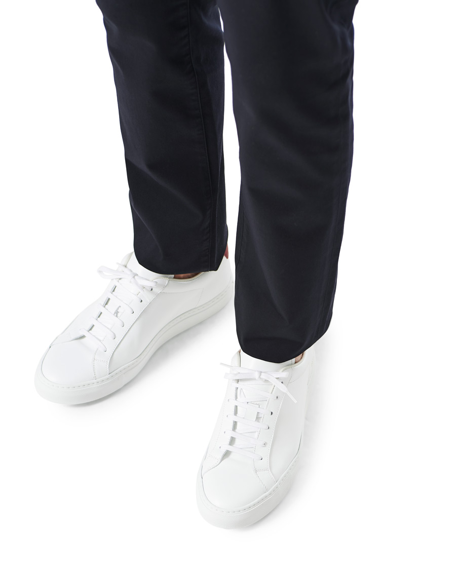 Herre | Common Projects Retro Low Sneaker White/Red | Common Projects | Retro Low Sneaker White/Red