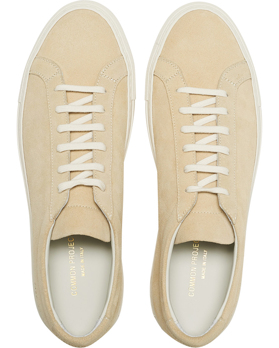 Herre | Common Projects Achilles Low Suede Sneaker Off White | Common Projects | Achilles Low Suede Sneaker Off White