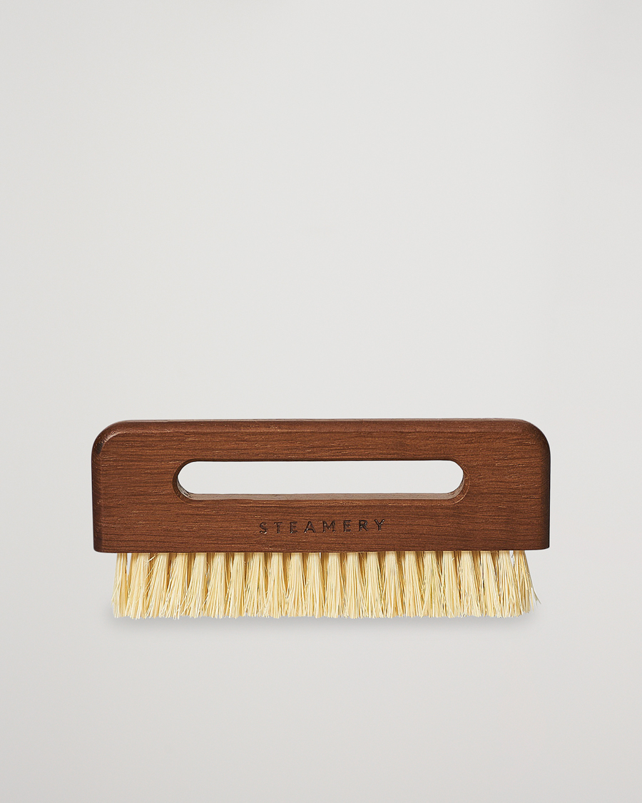 Herre | Steamery Vegan Pocket Brush | Steamery | Vegan Pocket Brush