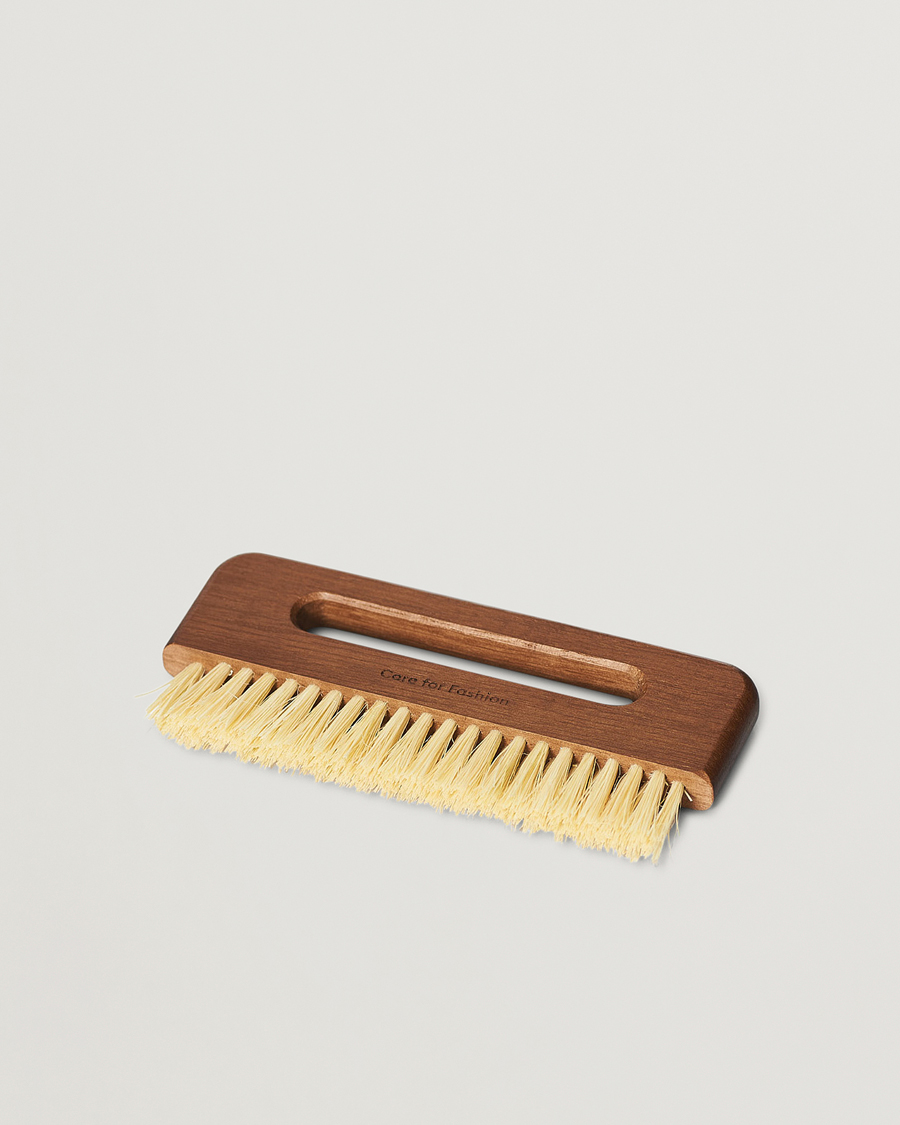 Herre | Steamery Vegan Pocket Brush | Steamery | Vegan Pocket Brush