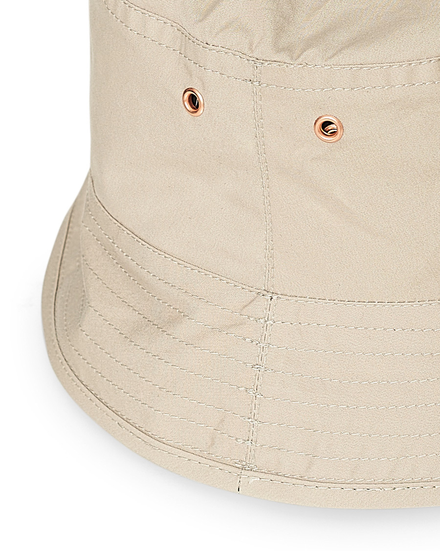 Herre | Private White V.C. Reversible Ventile Bucket Hat Stone | Private White V.C. | Reversible Ventile Bucket Hat Stone