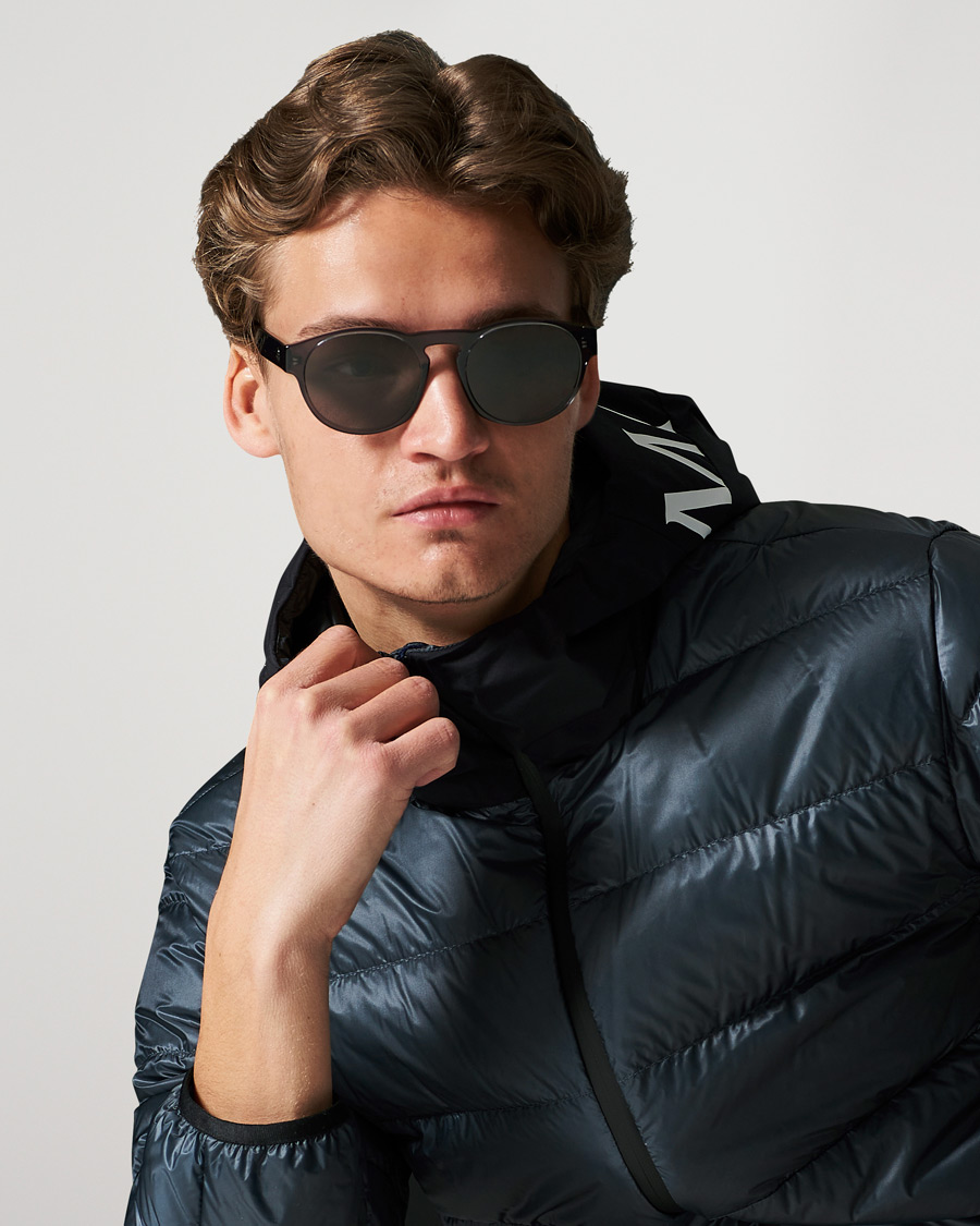Herre | Solbriller | Moncler Lunettes | ML0209 Polarized Sunglasses Shiny Black/Smoke