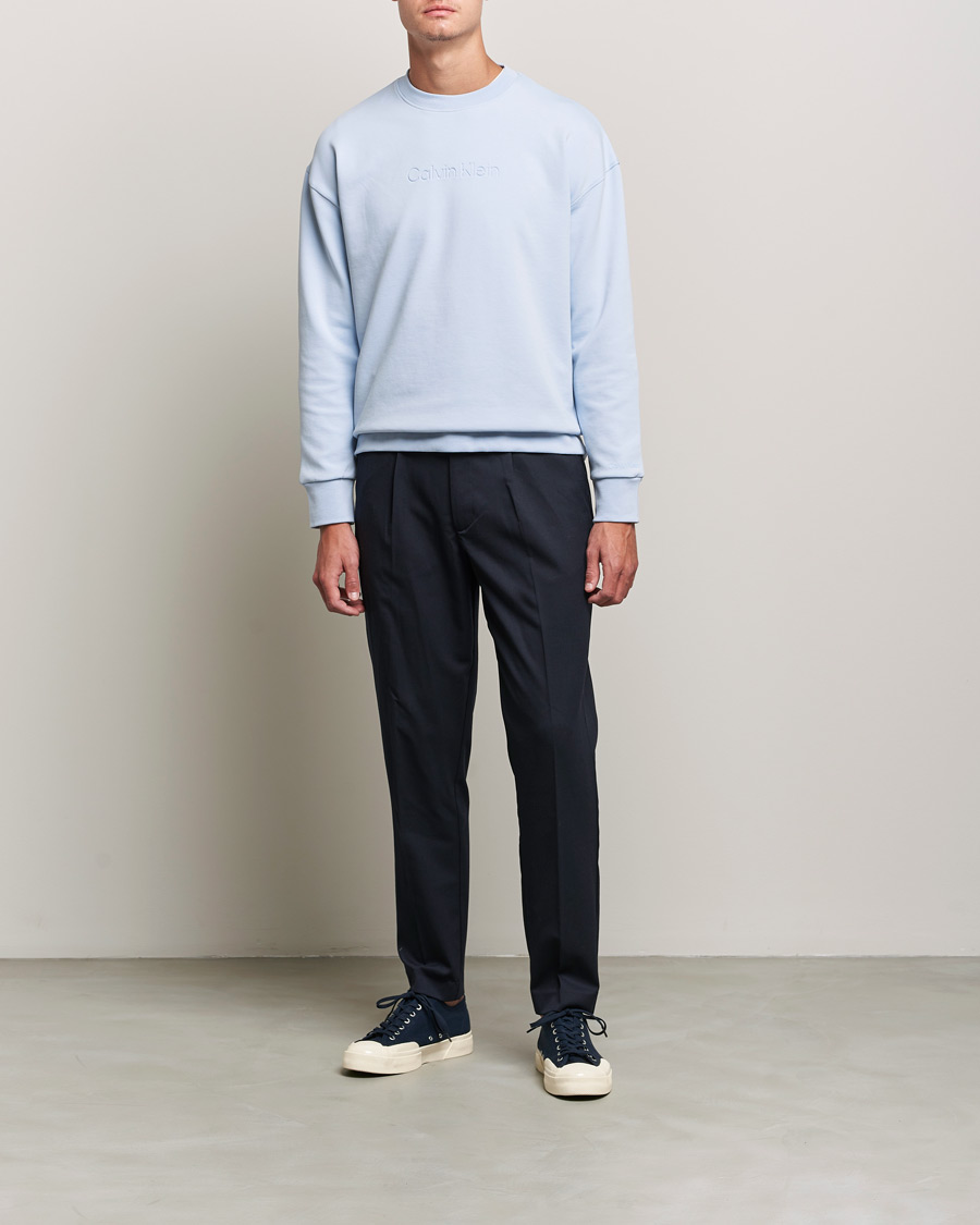 Herre | Trøjer | Calvin Klein | Debossed Logo Crew Neck Sweatshirt Bayshore Blue