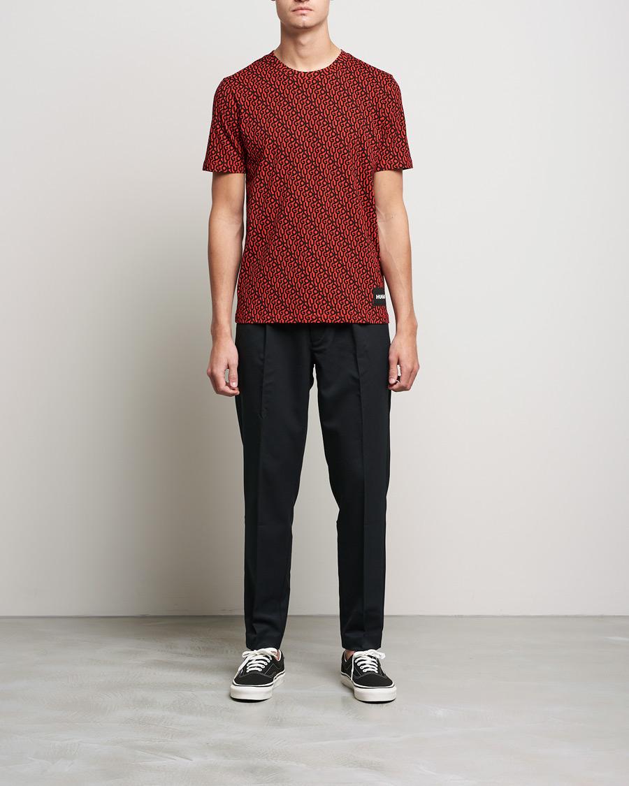 Herre | T-Shirts | HUGO | Dorton Monogram Print Crew Neck Tee Red