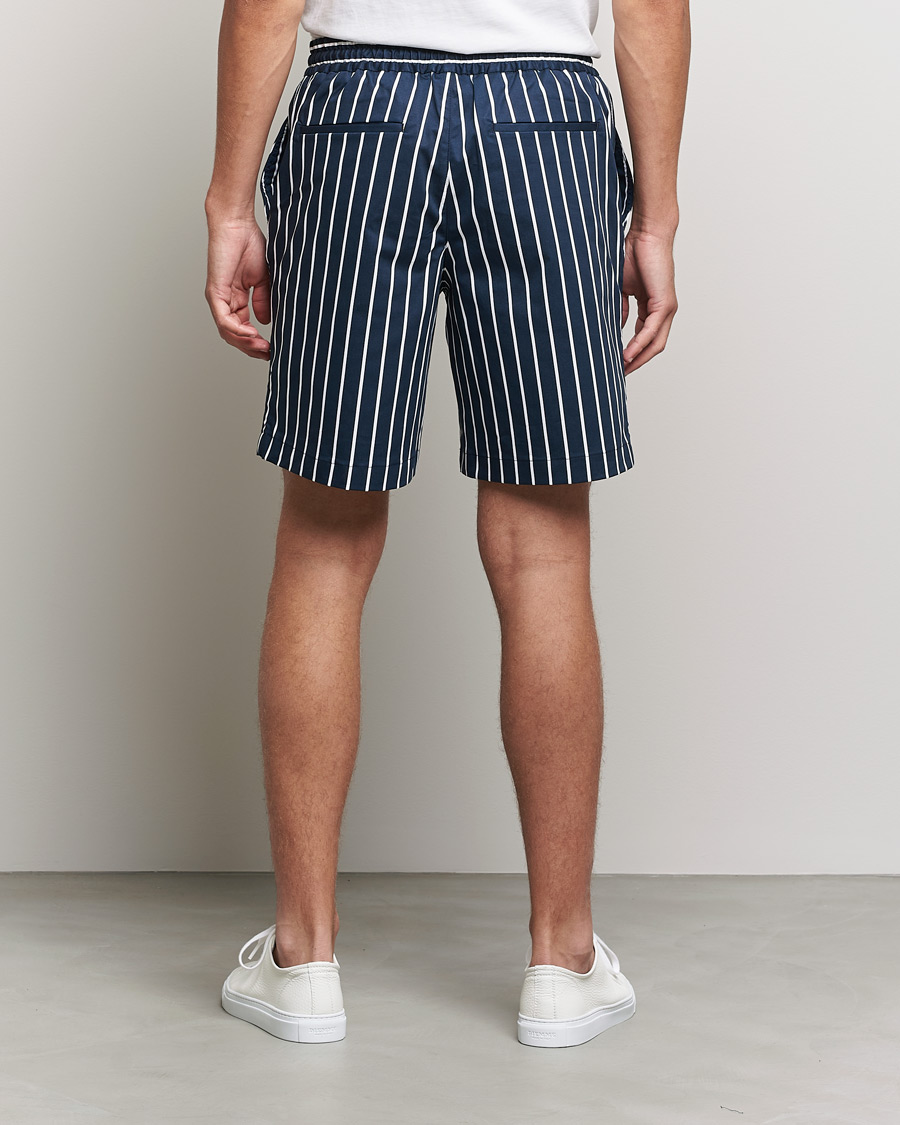 Herre | Shorts | J.Lindeberg | Earl Stripe Resort Shorts Navy