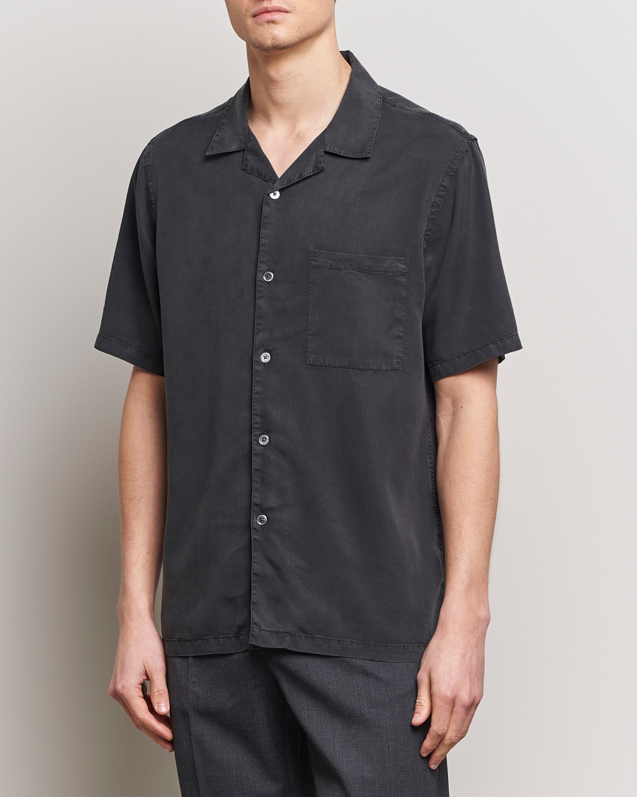 Herre | Kortærmede skjorter | A Day\'s March | Yamu Lyocell Shirt Off Black