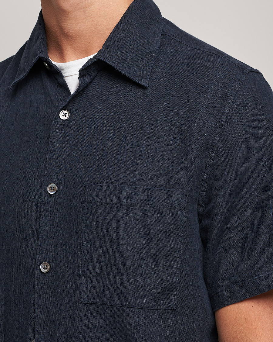 Herre | Skjorter | A Day's March | Khito Short Sleeve Linen Shirt Dark Navy