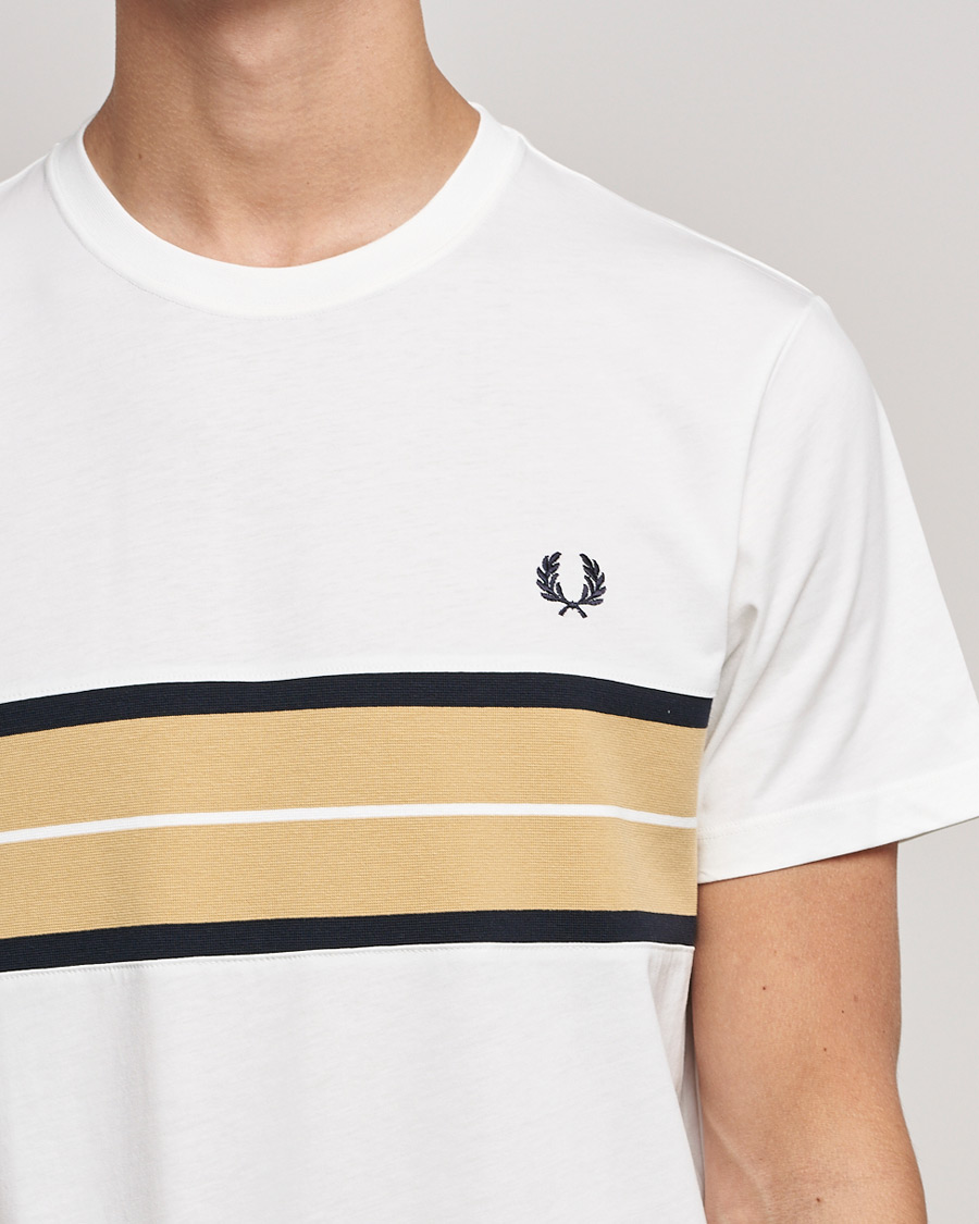 Herre | T-Shirts | Fred Perry | Tram Line Pannel Tee Snow White
