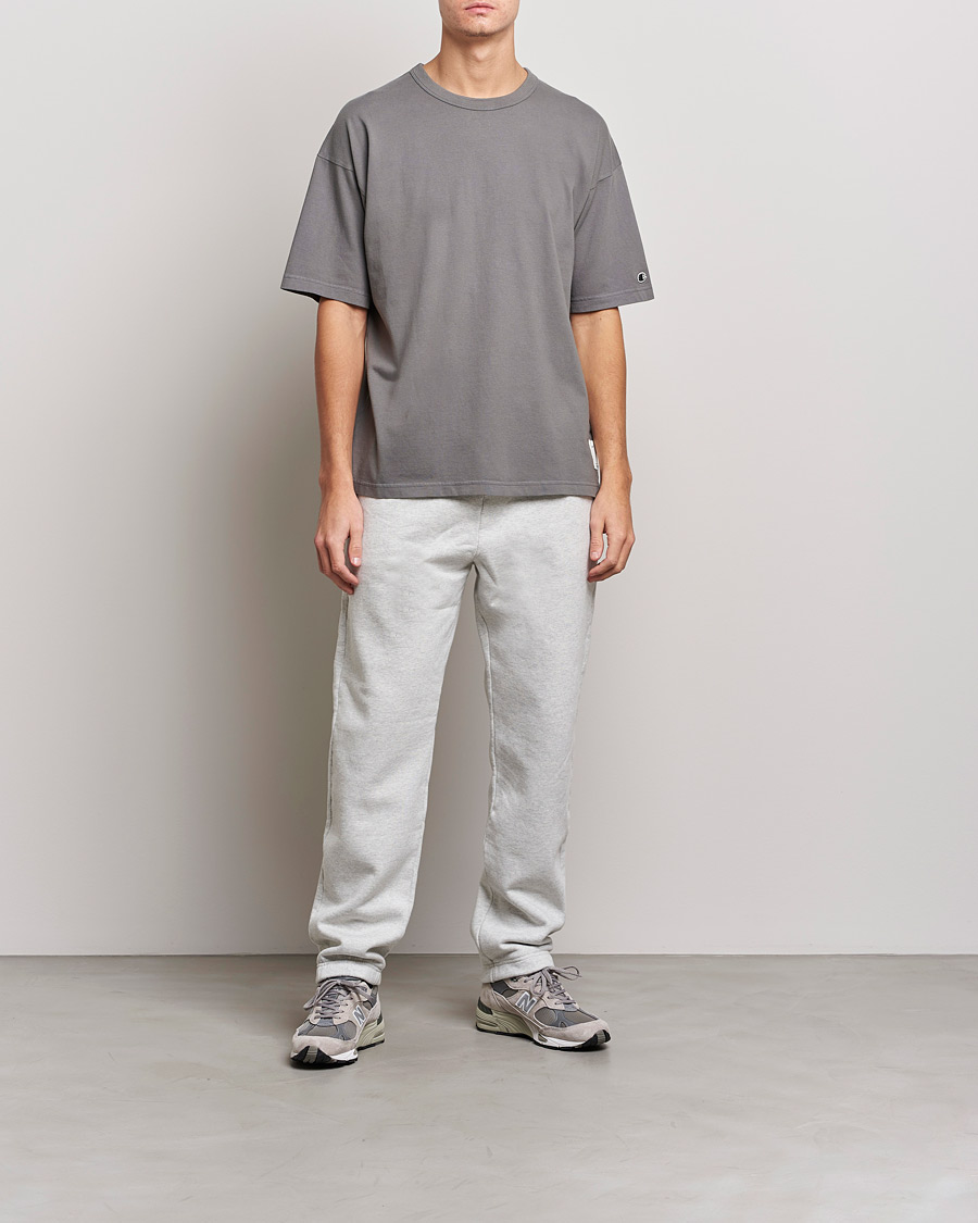 Herre | T-Shirts | Champion | Heritage Garment Dyed T-Shirt Dark Grey