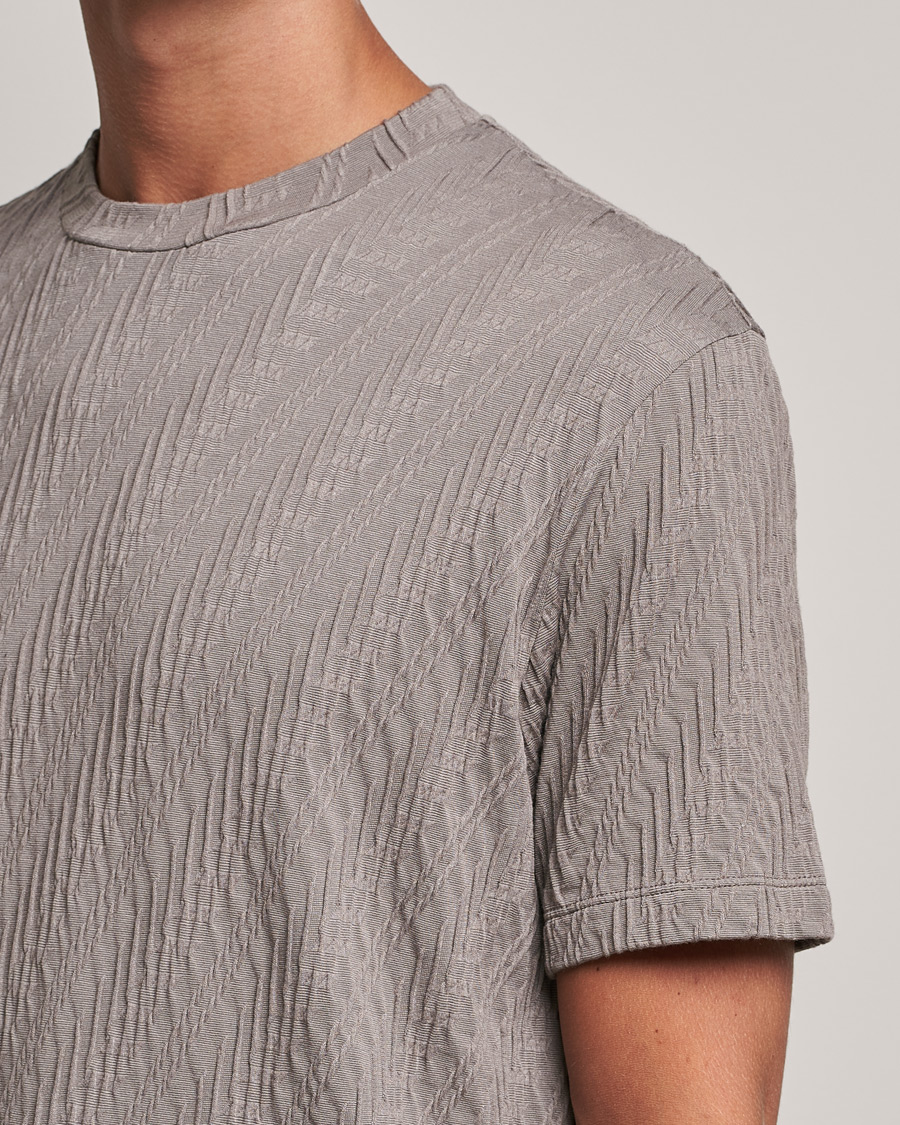Herre | T-Shirts | Giorgio Armani | Cashmere Blend Chevron T-Shirt Beige