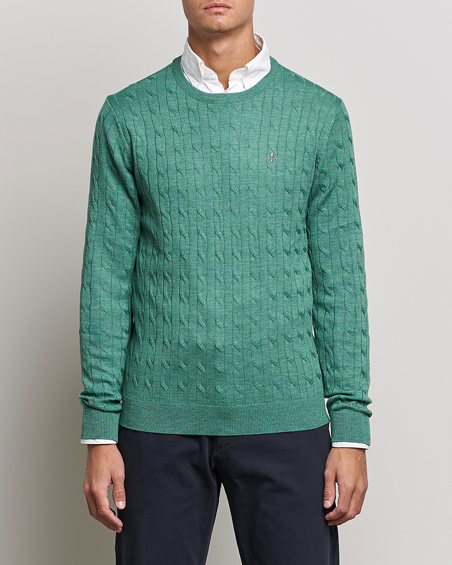 Herre | Pullovers med rund hals | Morris | Merino Cable Crew Neck Pullover Mineral Green