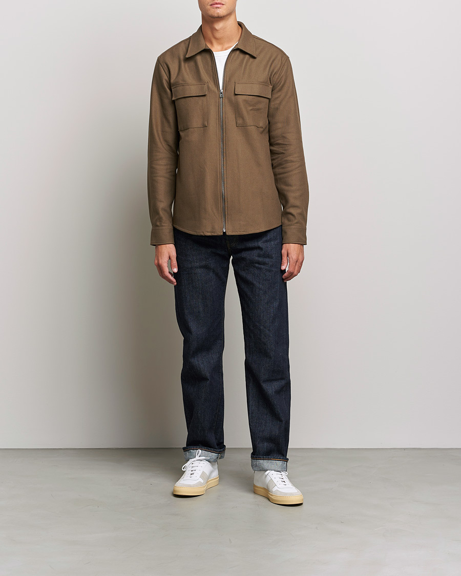 Herre | Skjorter | Tiger of Sweden | Noel P Herringbone Shirt Olive Extreme