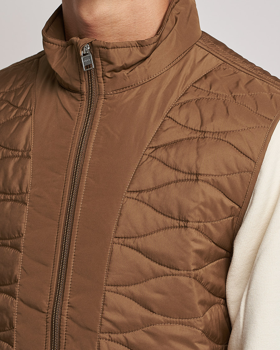 Herre | Jakker | Tiger of Sweden | Vennier Vest Old Brass