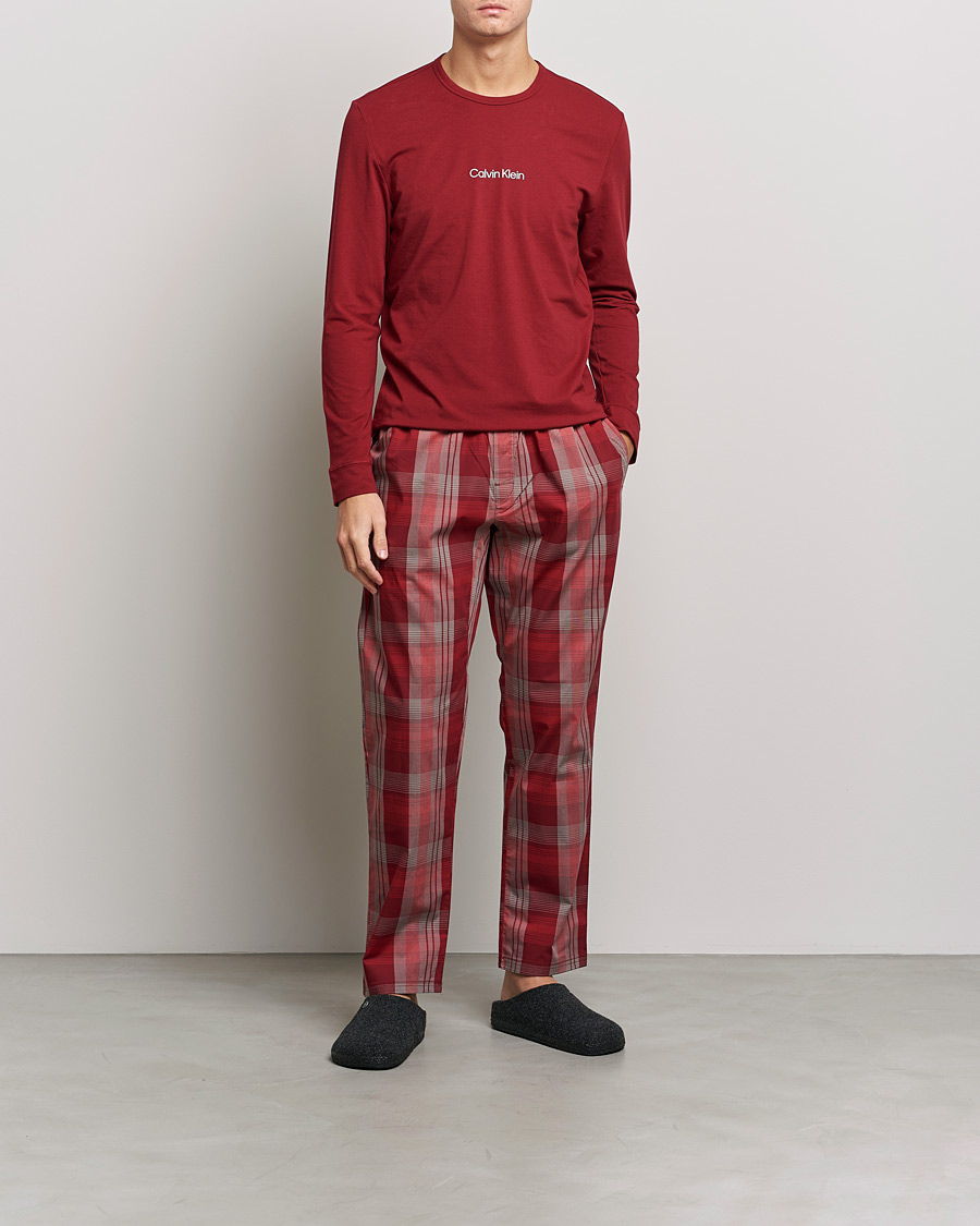 Calvin Klein Logo Long Sleeve Pyjama Set Red - CareOfCarl.dk