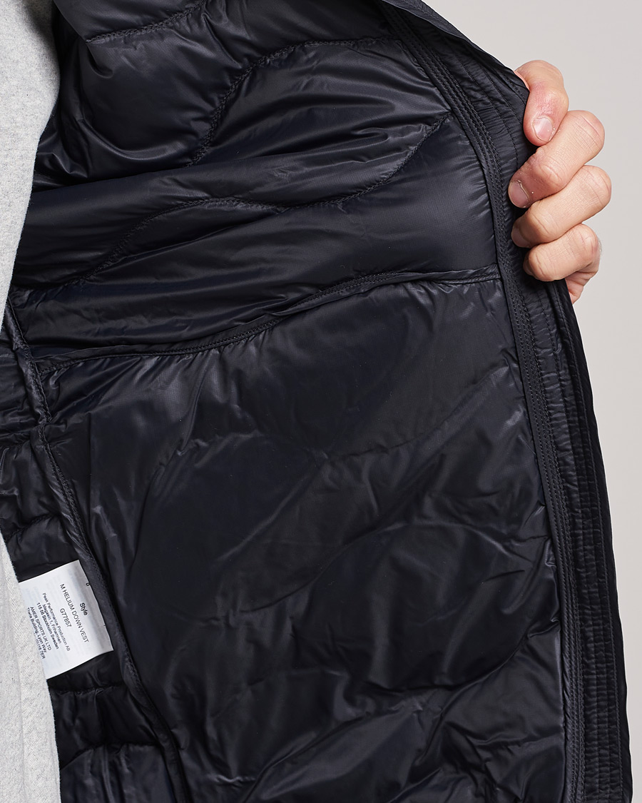 Herre | Jakker | Peak Performance | Helium Down Vest Black