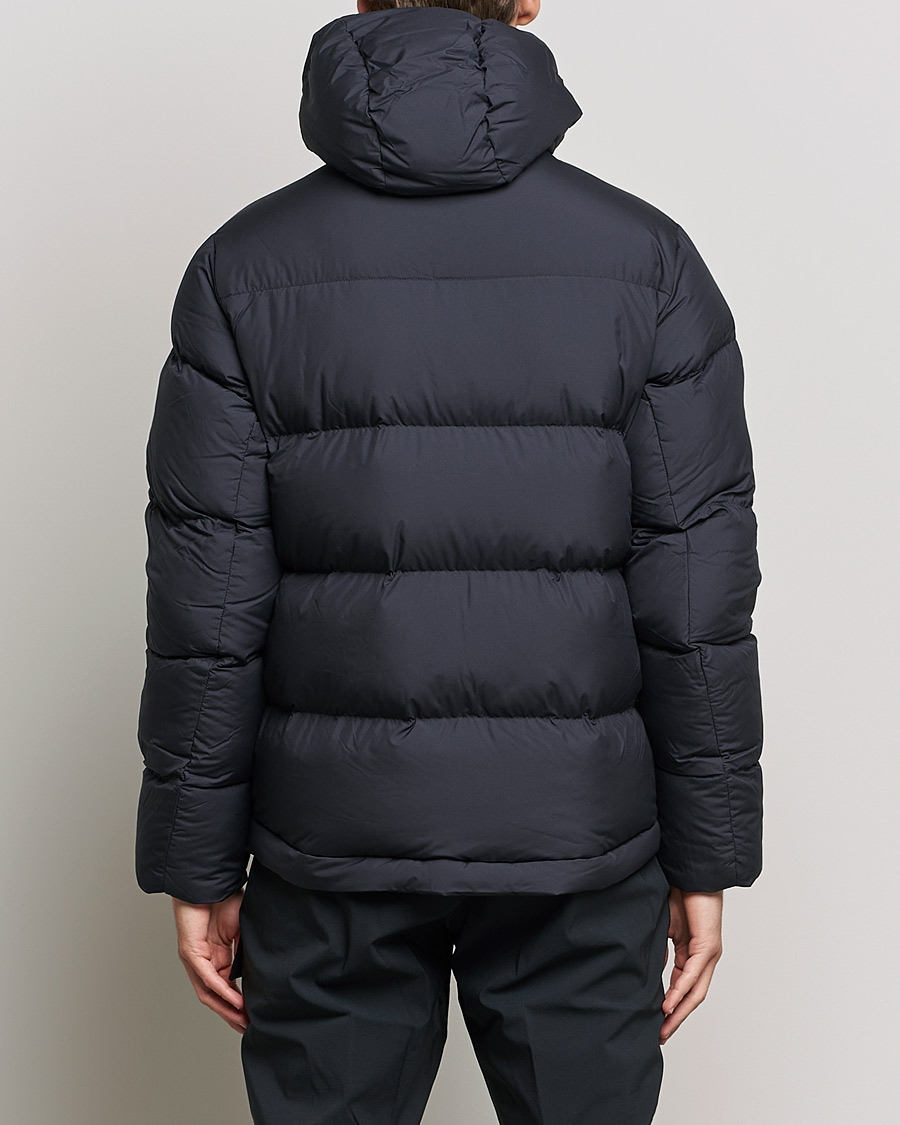 Herre | Jakker | Peak Performance | Rivel Down Hooded Jacket Black