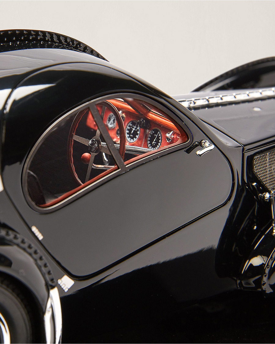 Herre | Dekoration | Ralph Lauren Home | 1938 Bugatti Type 57S Atlantic Coupe Model Car Black