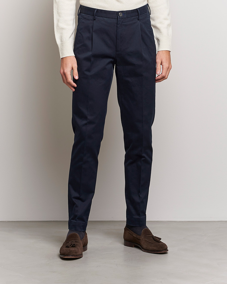 Herre | Bukser | Incotex | Pleated Cotton Stretch Chinos Navy