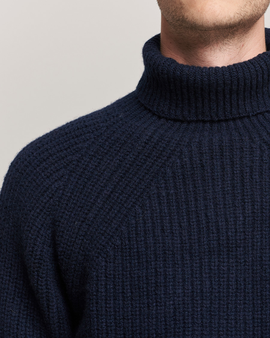 Herre | Trøjer | Inis Meáin | Wool/Cashmere Boatbuilder Turtleneck Navy