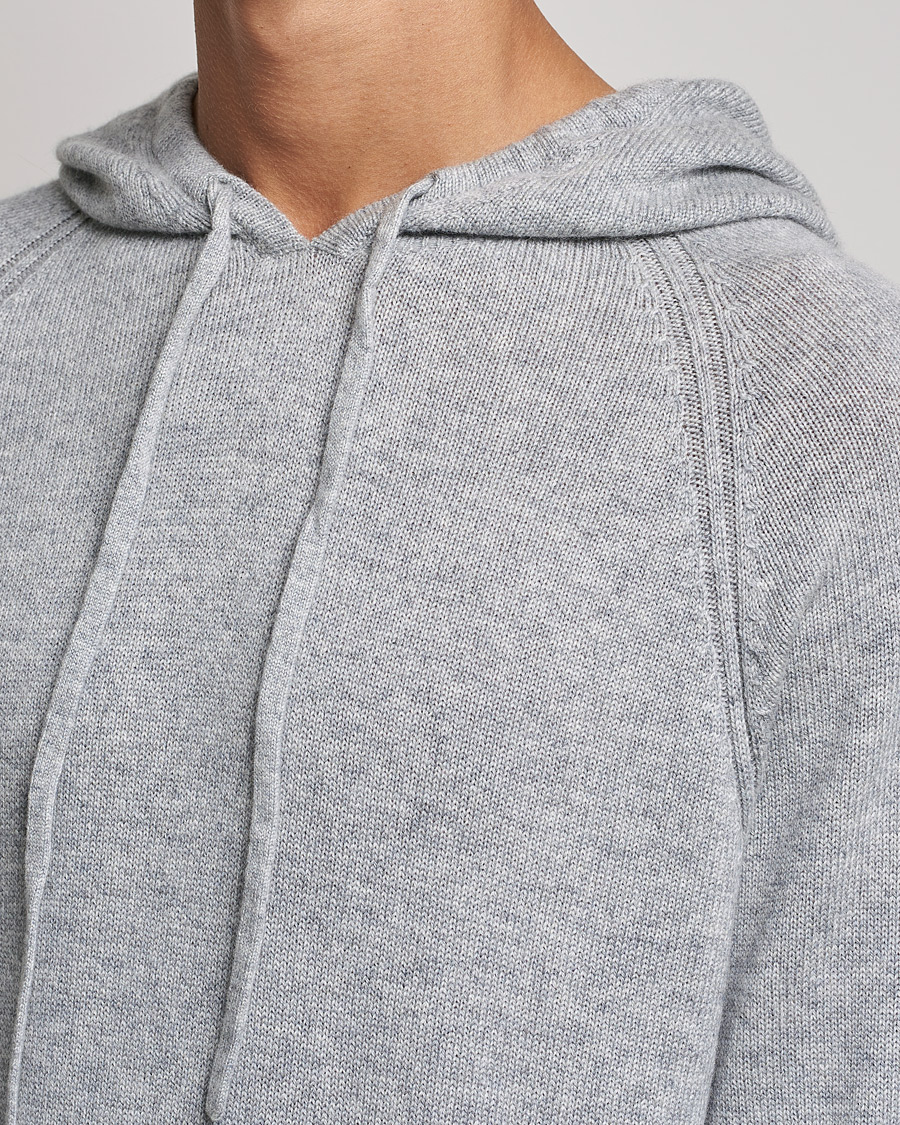 Herre | Trøjer | Johnstons of Elgin | Seamless Cashmere Hoodie Silver