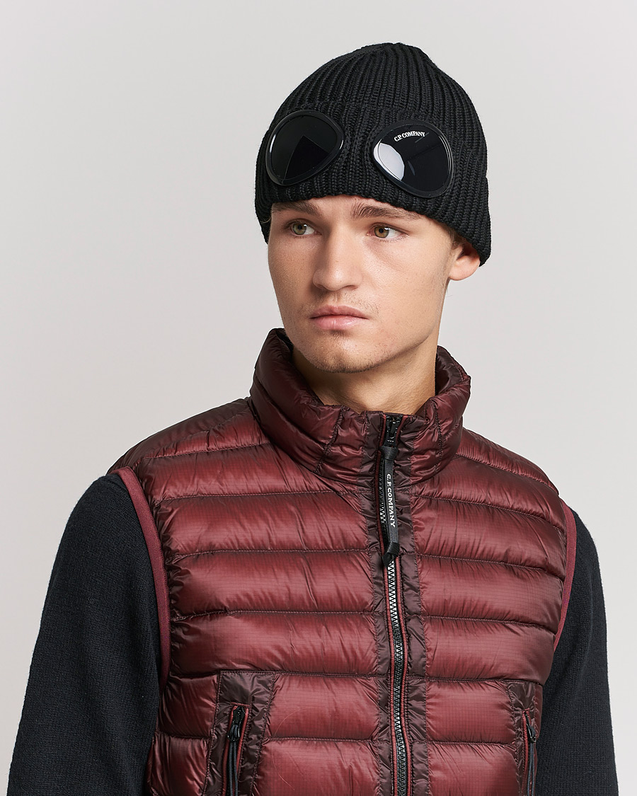 Herre | C.P. Company Knitted Merino Goggle Beanie Black | C.P. Company | Knitted Merino Goggle Beanie Black