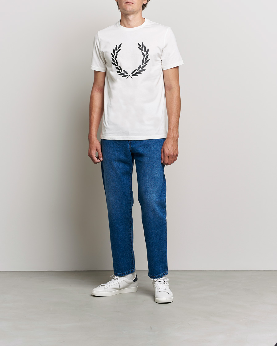 Herre | Fred Perry | Fred Perry | Laurel Wreath T-Shirt Snow White