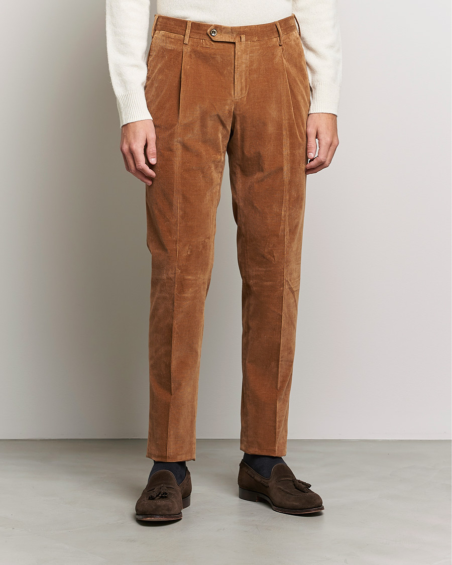 Herre | Fløjlsbukser | PT01 | Slim Fit Pleated Corduroy Trousers Caramel