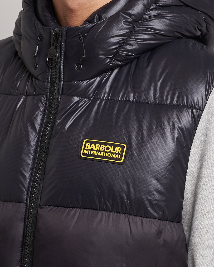 Herre | Veste | Barbour International | Balfour Hooded Gilet Black