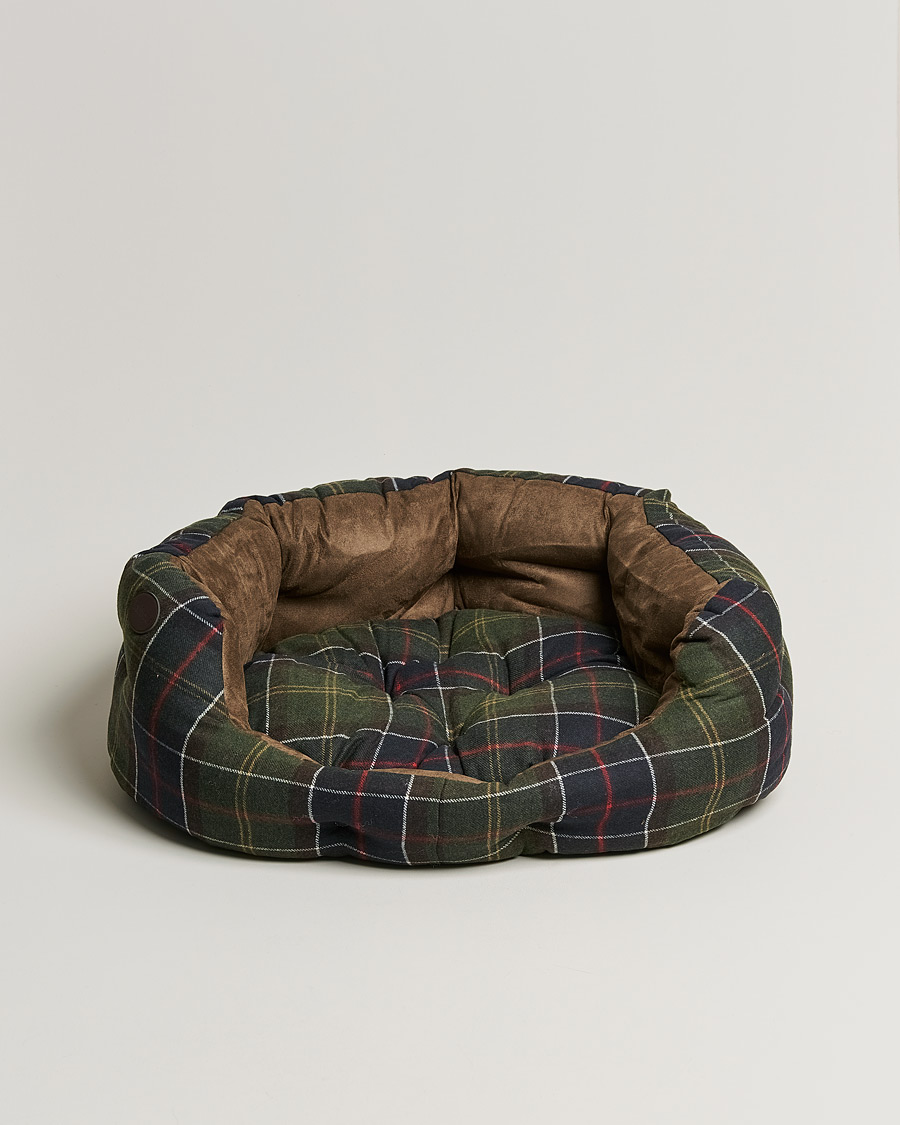 Herre | Barbour Lifestyle Luxury Dog Bed 30' Classic Tartan | Barbour Lifestyle | Luxury Dog Bed 30' Classic Tartan