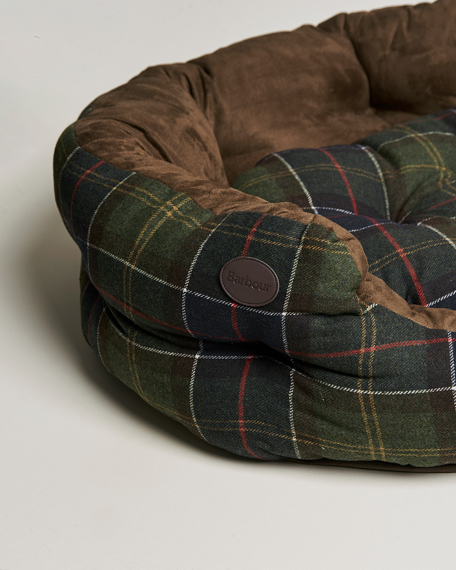 Herre |  | Barbour Lifestyle | Luxury Dog Bed 35' Classic Tartan
