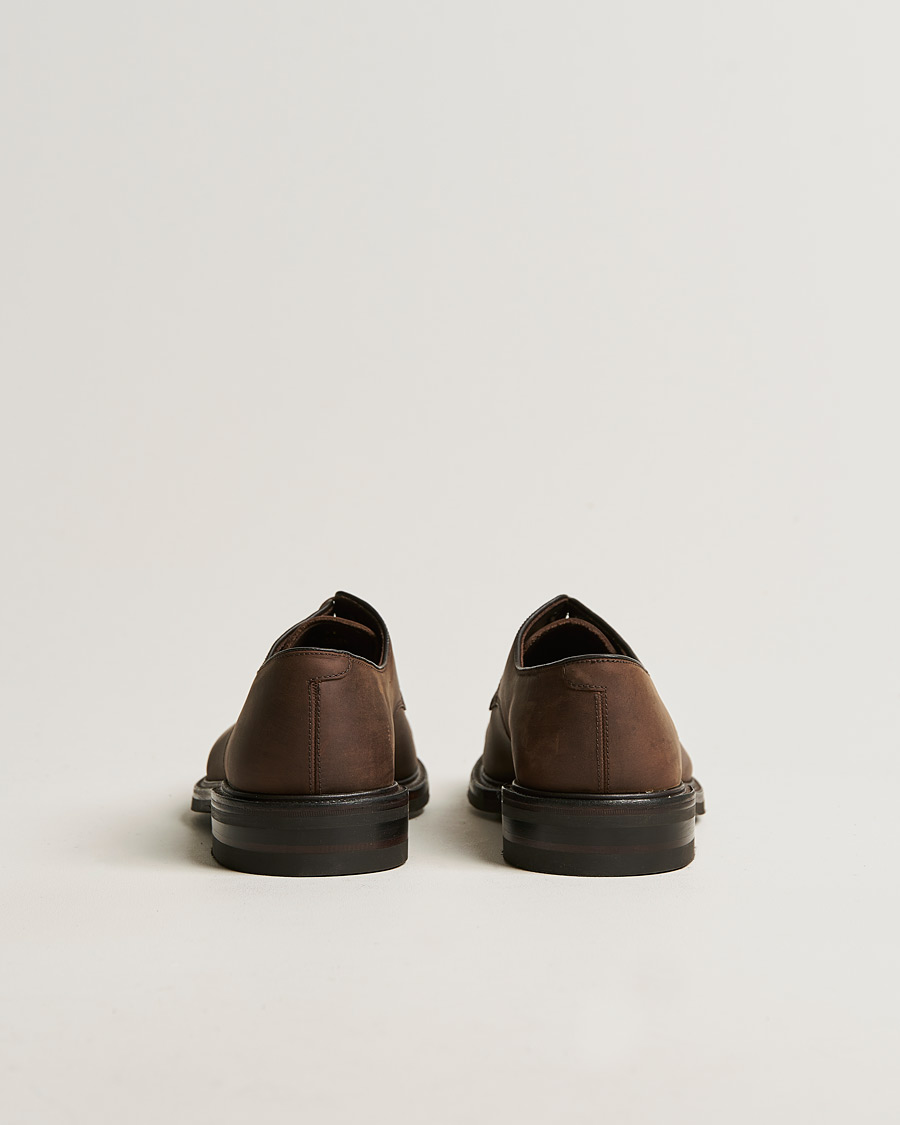 Herre | Loake 1880 Ampleforth Oiled Nubuck Toe-Cap Derby Brown | Loake 1880 | Ampleforth Oiled Nubuck Toe-Cap Derby Brown