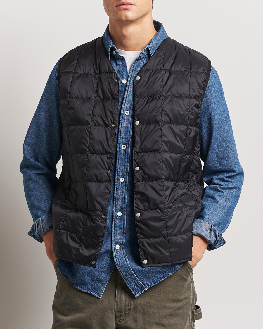 Herre | Dunveste | TAION | V-Neck Lightweight Down Vest Black