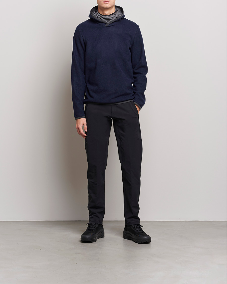 Herre | Trøjer | SEASE | Drone Wool/Jersey Hood Navy