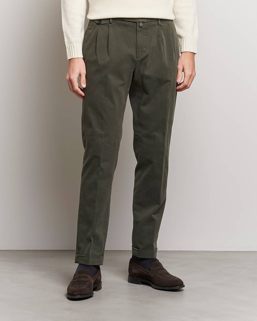 Herre | Chinos | Briglia 1949 | Easy Fit Pleated Cotton Stretch Chino Military