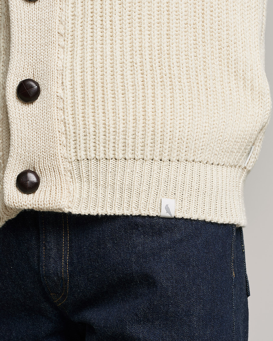 Herre | Trøjer | Peregrine | Wilkinson Ribbed Wool Cardigan Cream