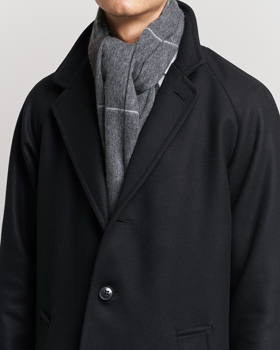 Herre |  | Begg & Co | Vale Lambswool/Cashmere Needle Check Scarf Grey Multi
