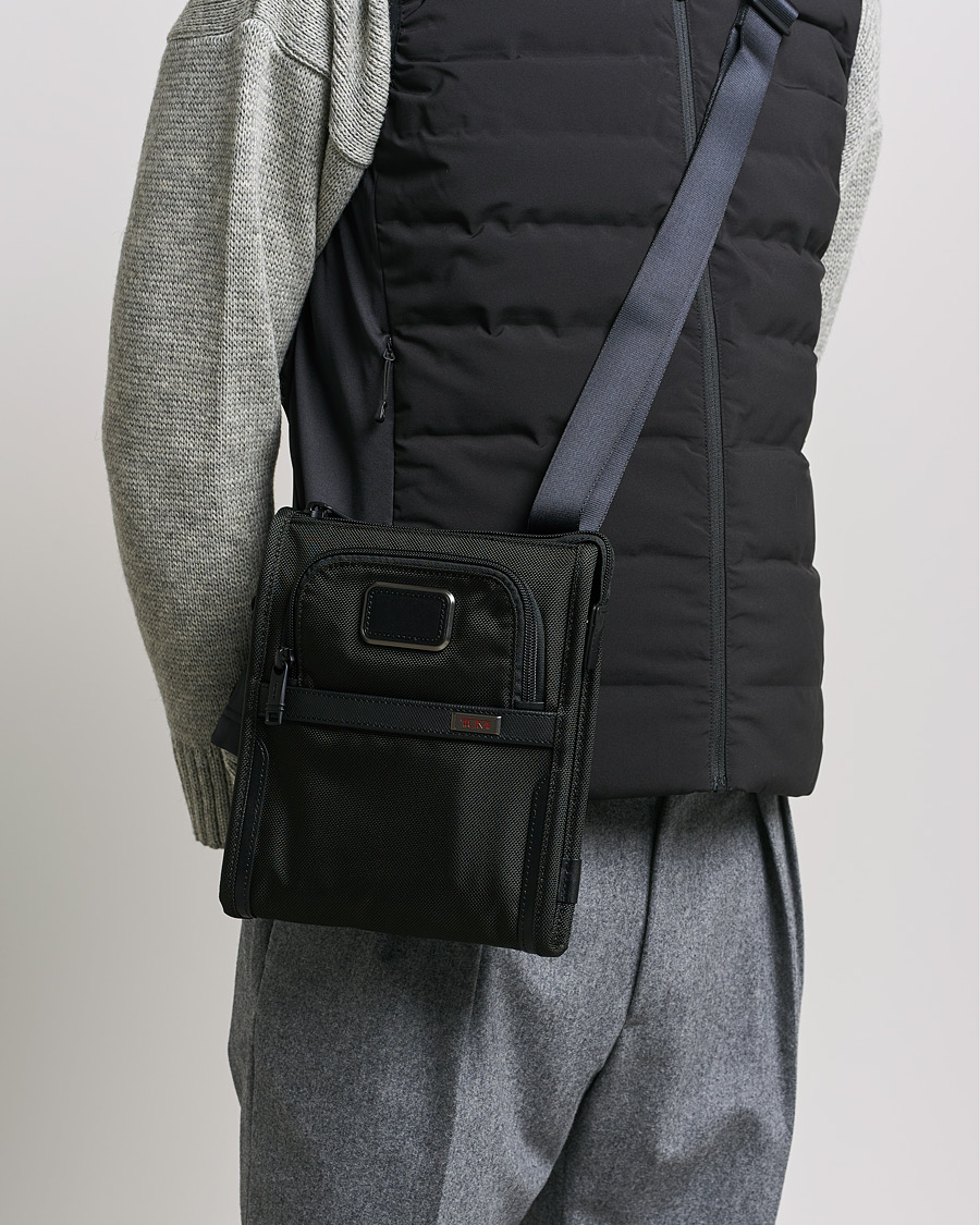 Crossbody dk 2025