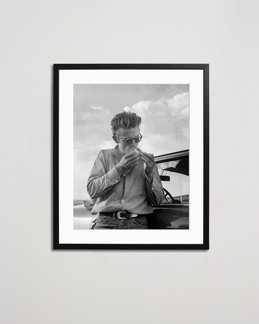 Herre |  | Sonic Editions | Framed James Dean On Set 