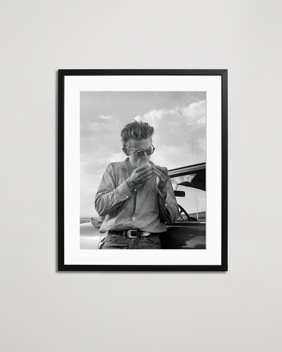 Herre | Sonic Editions Framed James Dean On Set | Sonic Editions | Framed James Dean On Set