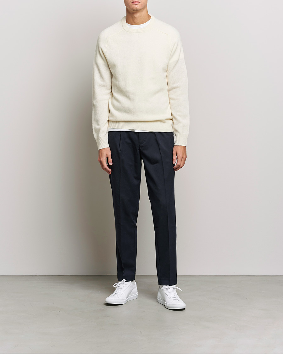 Herre | Trøjer | A Day's March | Brodick Lambswool Sweater Off White