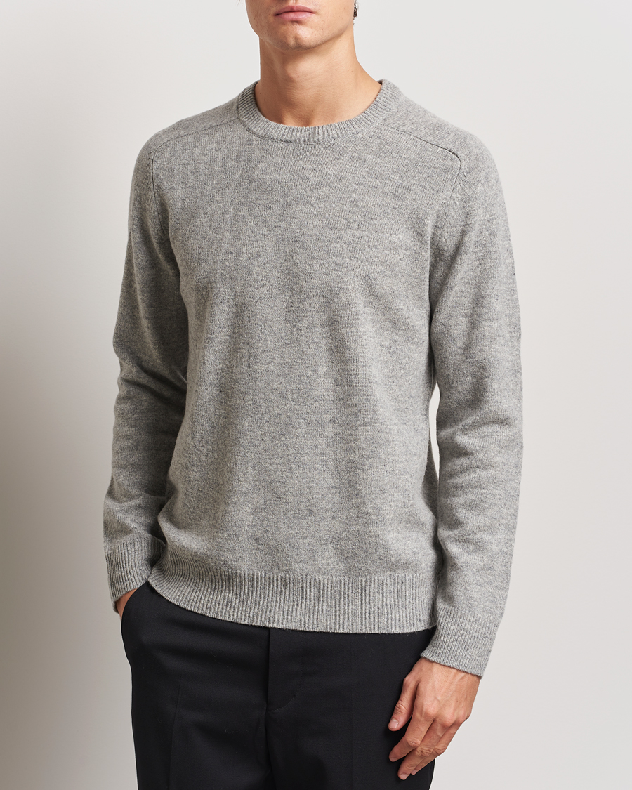 Herre | A Day's March | A Day's March | Brodick Lambswool Sweater Grey Melange