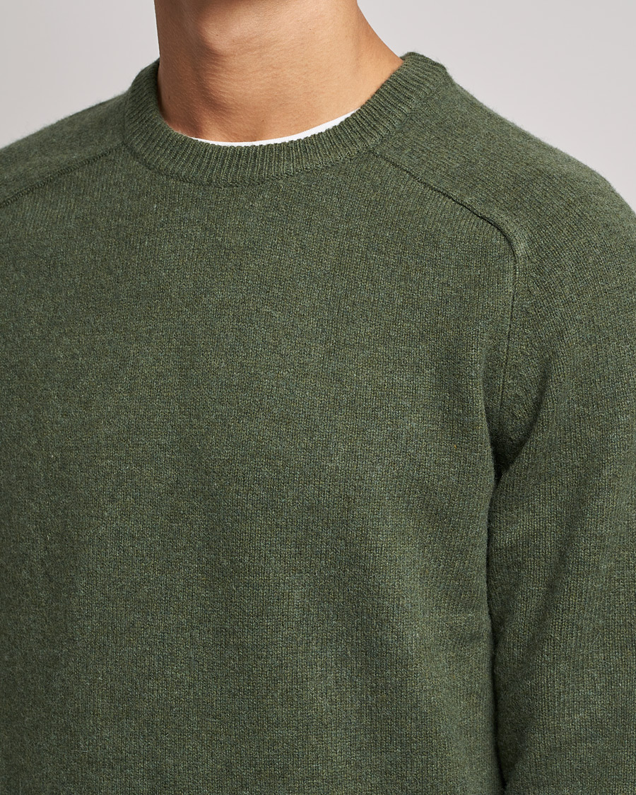 Herre | Trøjer | A Day's March | Brodick Lambswool Sweater Olive