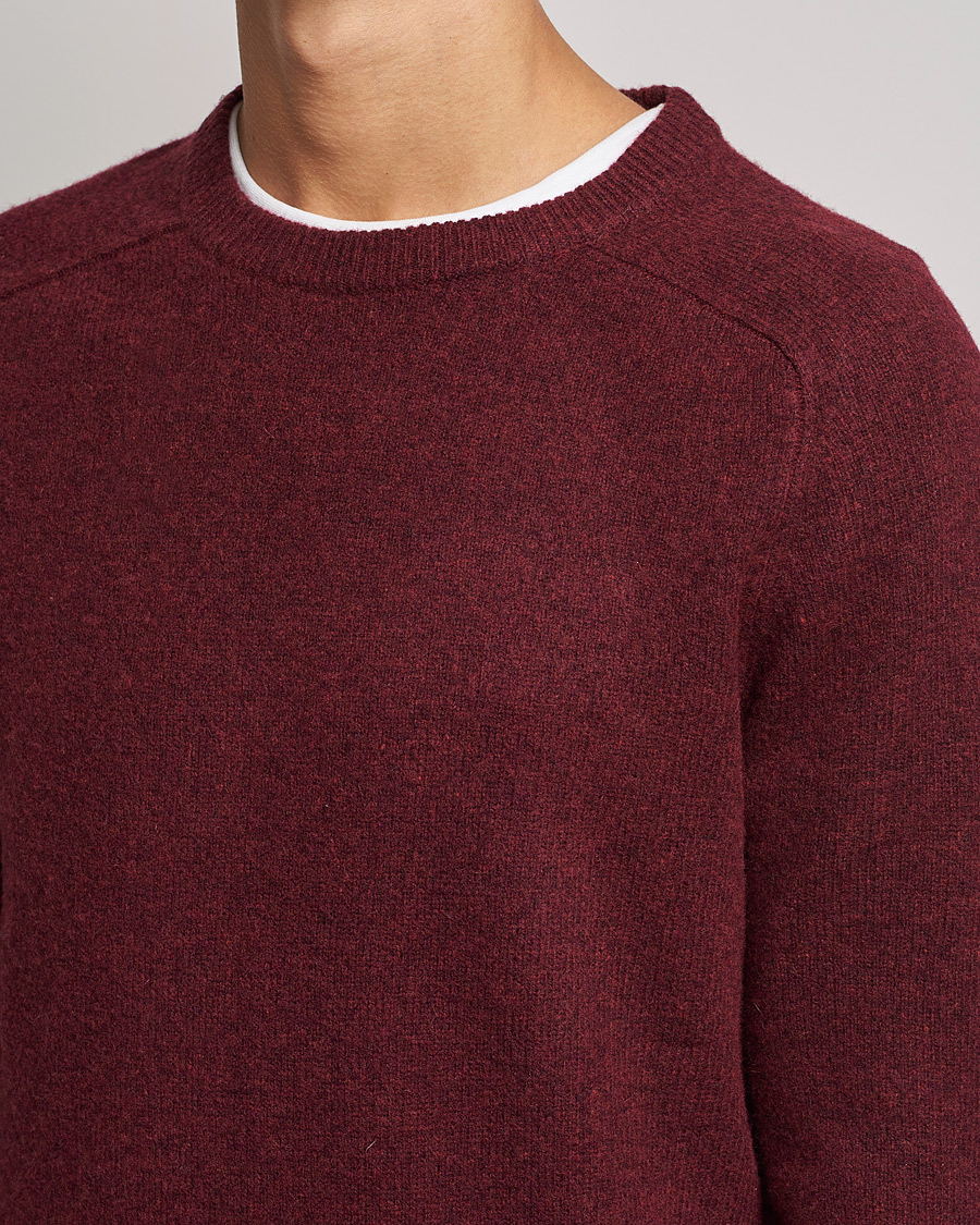 Herre | Trøjer | A Day's March | Brodick Lambswool Sweater Wine