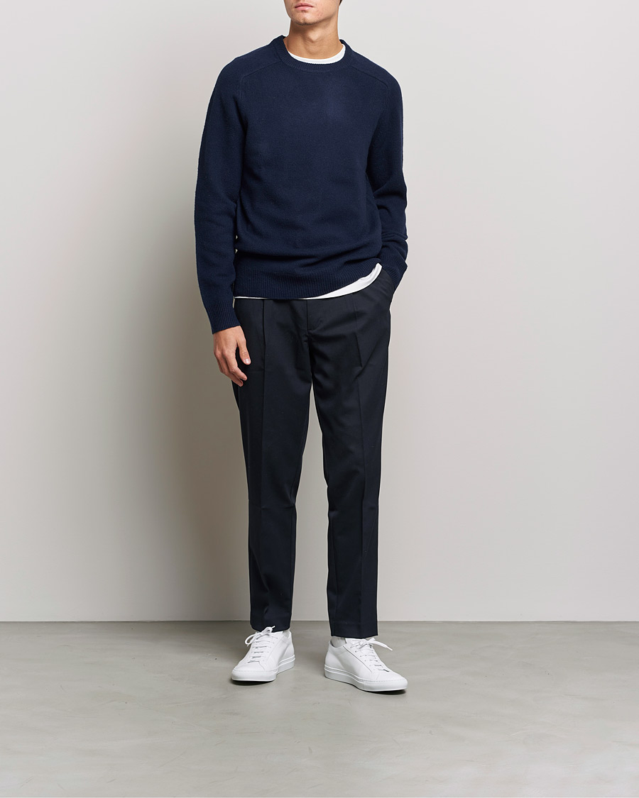 Herre | Trøjer | A Day's March | Brodick Lambswool Sweater Navy