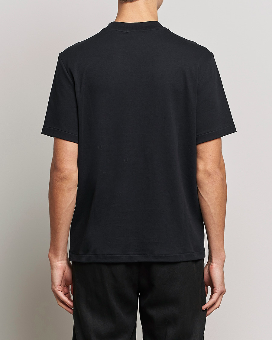 Herre | T-Shirts | J.Lindeberg | Adnan Patch Mock Neck Tee Black